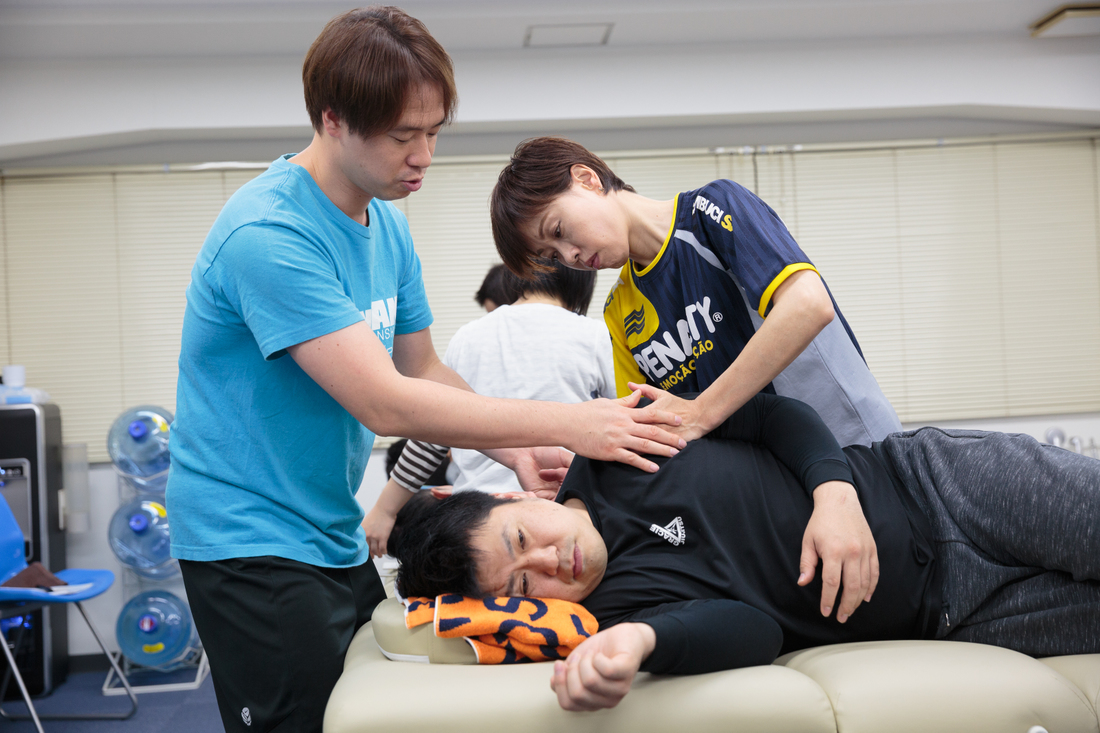 Pnf ストレッチ 筋膜リリースの資格習得は日本pnfテクニック協会 Pnf ストレッチ 筋膜リリースの資格習得は日本pnfテクニック協会